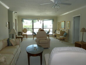 7 SE Turtle Creek Dr in Tequesta, FL - Building Photo - Building Photo