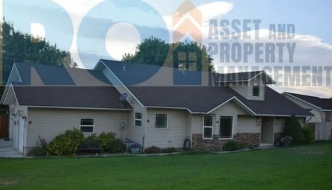150 Jerome St in Wendell, ID - Building Photo - Building Photo