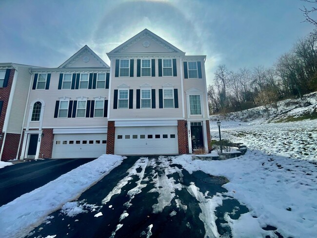 21 Abbeywood Ln in Canonsburg, PA - Building Photo - Building Photo