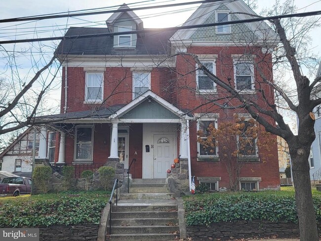 property at 53 E Centre St