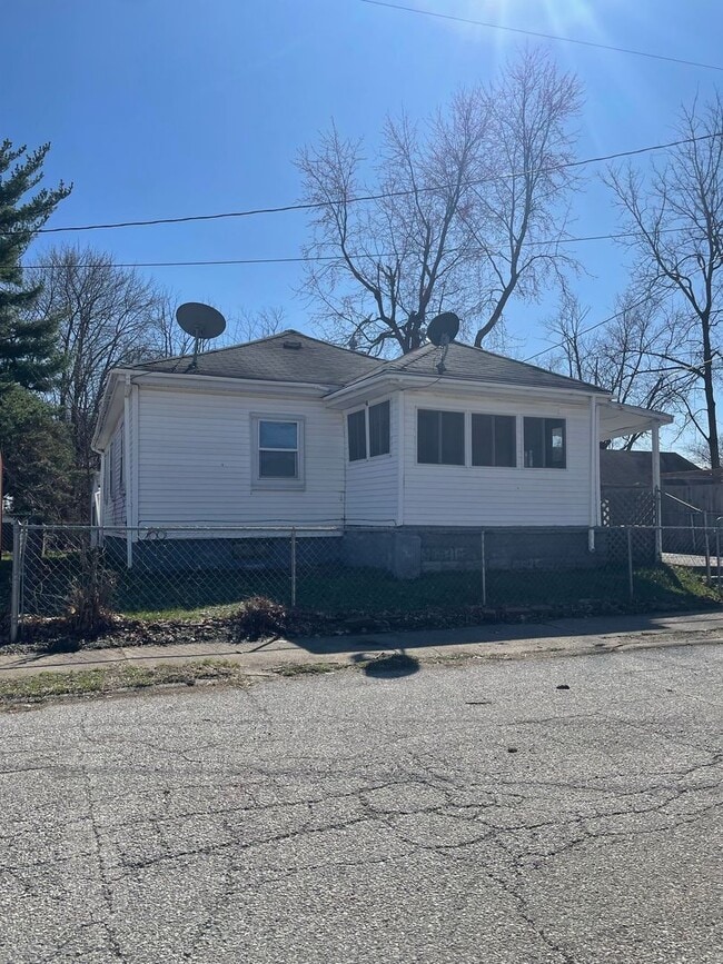 property at 2107 Central St