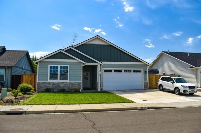 property at 214 Oak Crest Way