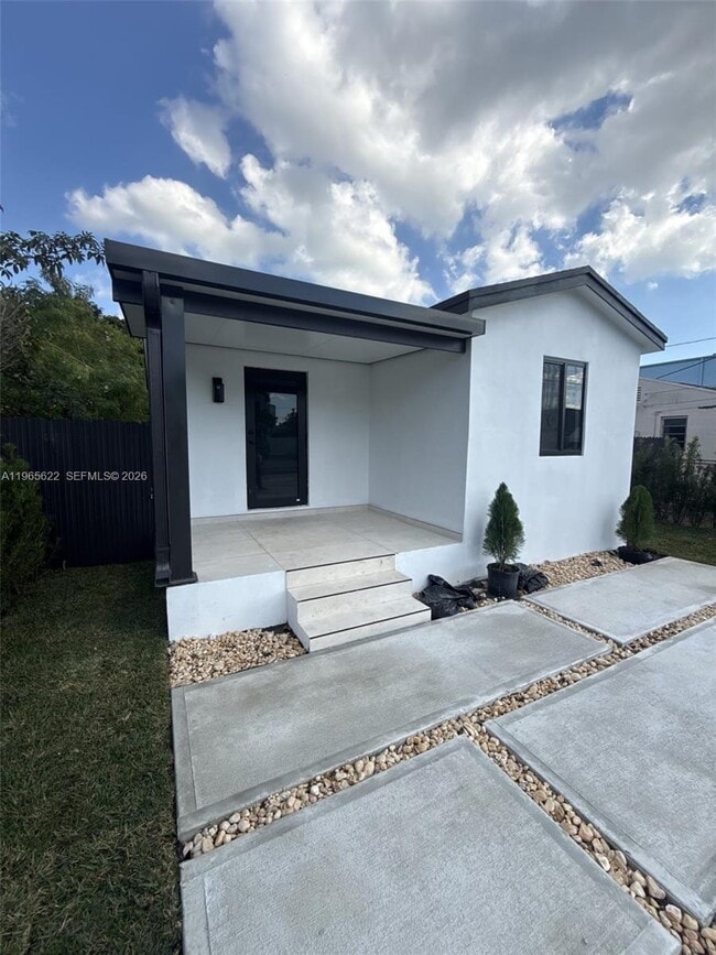 property at 2923 NW 16th Ave