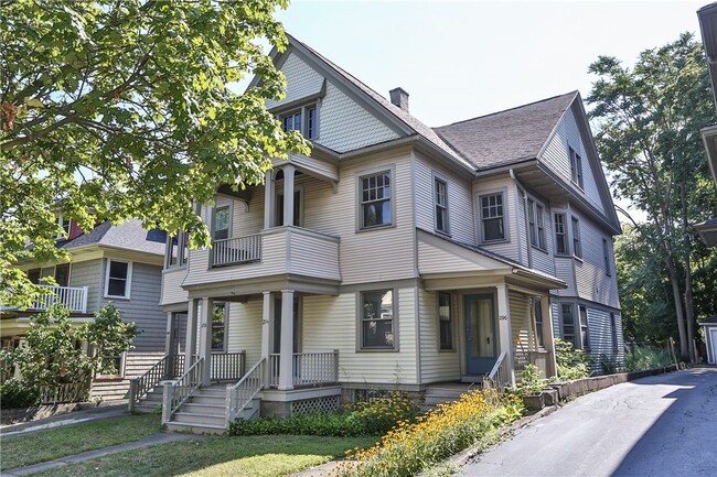 property at 296 Laburnam Crescent