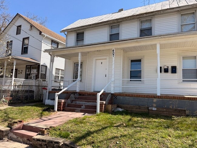 407 S 8th St in Vineland, NJ - Building Photo - Building Photo