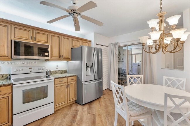 property at 9599 Weldon Cir