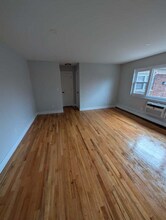 14 Passaic Ave in Nutley, NJ - Building Photo - Building Photo
