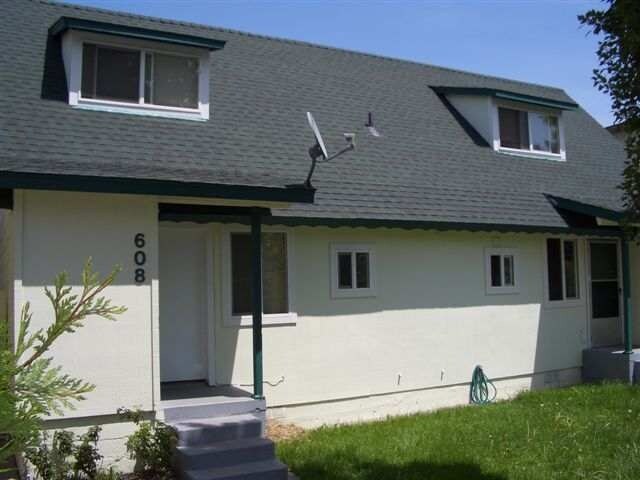 604-608 N Mt Shasta Dr in Mount Shasta, CA - Building Photo