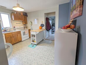 191 Summer St, Unit #3 in Somerville, MA - Building Photo - Building Photo