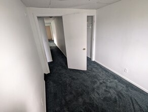 1613 Iowa Ave, Unit Upper Level in Superior, WI - Building Photo - Building Photo
