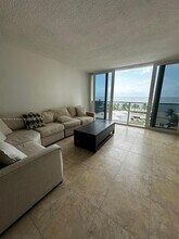 1200 N Fort Lauderdale Beach Blvd in Fort Lauderdale, FL - Building Photo - Building Photo