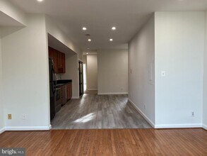 1362 Kenyon St NW-Unit -4 in Washington, DC - Building Photo - Building Photo