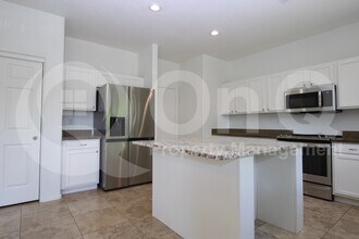 17413 N 19th Run in Phoenix, AZ - Building Photo - Building Photo