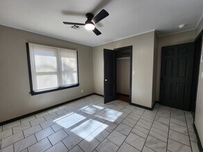 3117 SW 37th St in Oklahoma City, OK - Building Photo - Building Photo