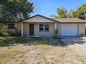 7734 Candle Dr in Port Richey, FL - Building Photo