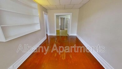 566 Park Ave in Albany, NY - Building Photo - Building Photo