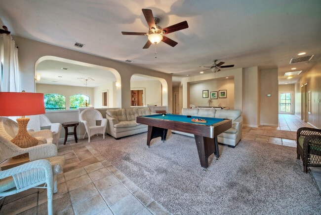 206 Forest Dr in Buchanan Dam, TX - Building Photo - Building Photo