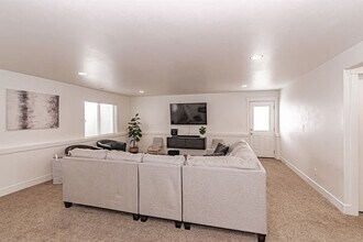1131 Adams Ct in Rexburg, ID - Building Photo - Building Photo