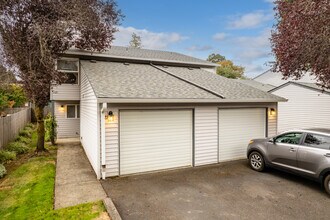 Hampton Downs Condo in Vancouver, WA - Foto de edificio - Building Photo