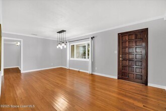 118 S Indian Cir in Cocoa, FL - Building Photo - Building Photo