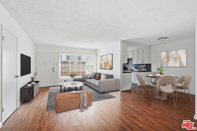 property at 1475 S Wooster St