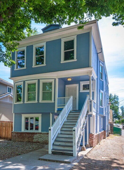 2013 8th St in Sacramento, CA - Building Photo