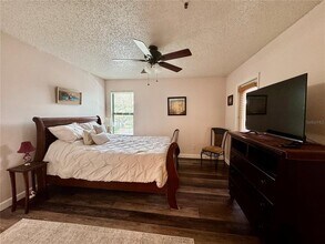 4032 Crockers Lake Blvd in Sarasota, FL - Building Photo - Building Photo