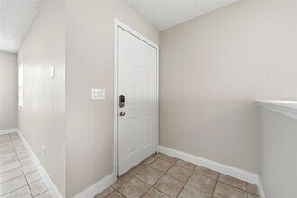 12714 Paddle Ct in Orlando, FL - Building Photo - Building Photo