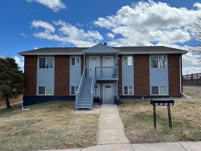 property at 1103 Cottonwood Dr