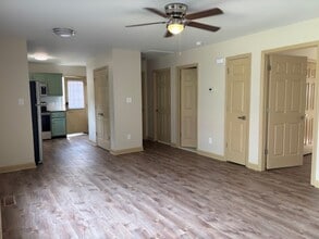 2942 A Forest Park Dr in Randleman, NC - Building Photo - Building Photo