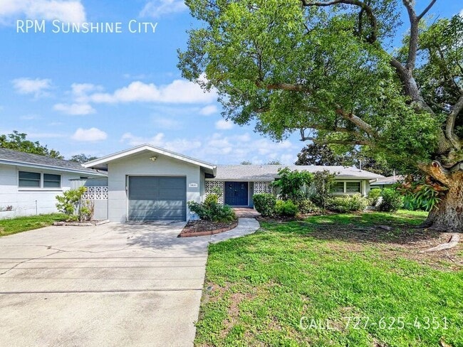property at 1031 Honeysuckle Rd