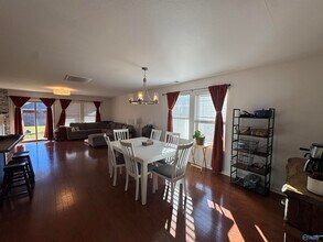 709 Oak Cove Ln NW in Madison, AL - Building Photo - Building Photo