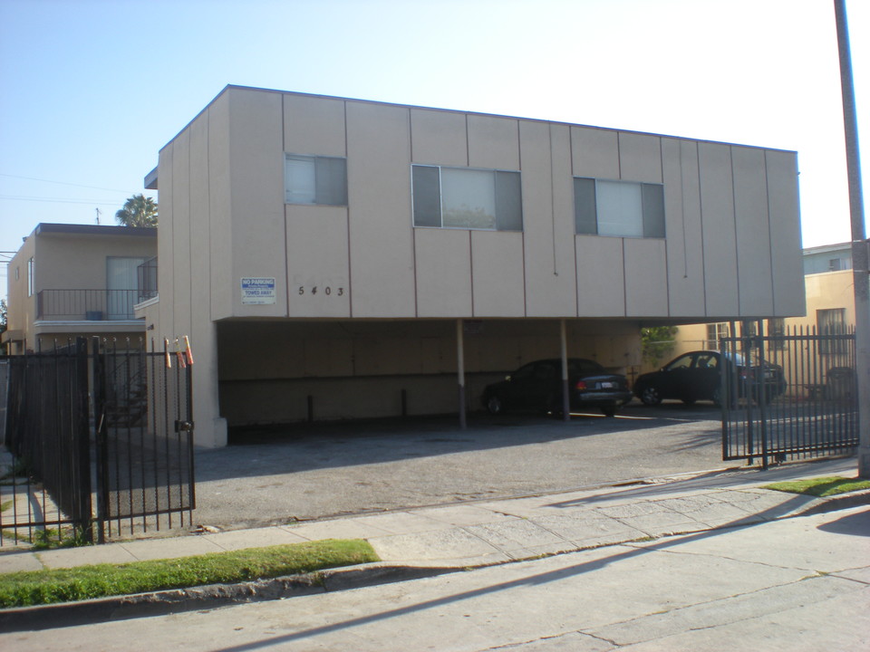 5403 Blackwelder St in Los Angeles, CA - Building Photo