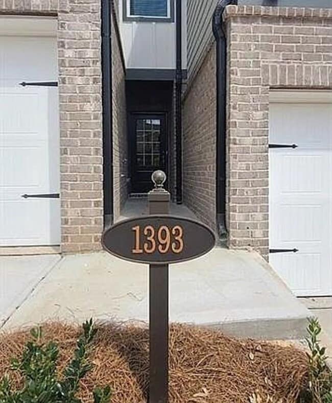 1393 Vayda Ct in Marietta, GA - Building Photo - Building Photo