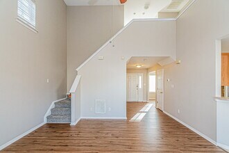 1017 Dewberry Ct in Clayton, NC - Foto de edificio - Building Photo