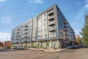 Adera in Vancouver, WA - Building Photo