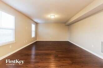 3735 Pursley Ln in Indianapolis, IN - Building Photo - Building Photo