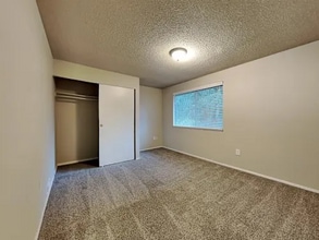 34812 27th Ave SW in Federal Way, WA - Building Photo - Building Photo