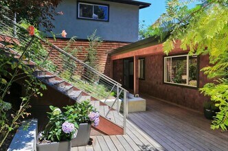 3534 Oak Knoll Dr in Emerald Hills, CA - Building Photo - Building Photo