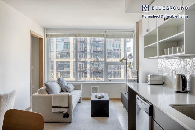 311 Cedar St in Seattle, WA - Building Photo - Building Photo