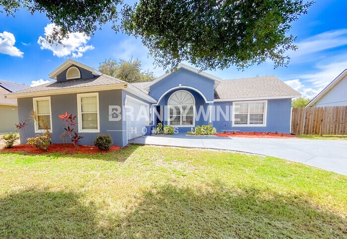 10419 Reagans Run Dr in Clermont, FL - Building Photo