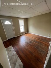 171 Chittenden Ave in Columbus, OH - Building Photo - Building Photo