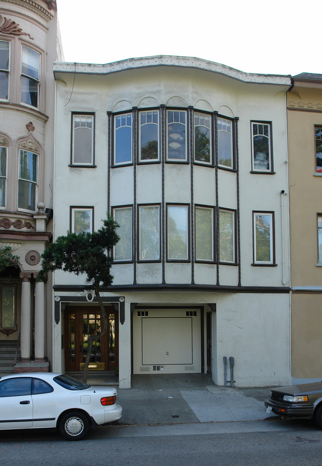 2041 Oak St in San Francisco, CA - Foto de edificio - Building Photo