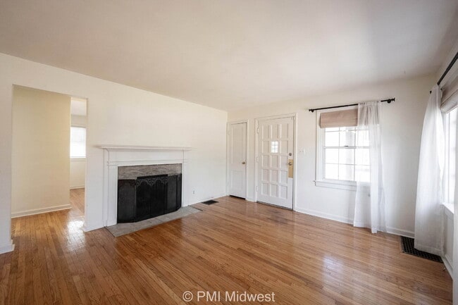 6306 N Washington Blvd in Indianapolis, IN - Building Photo - Building Photo