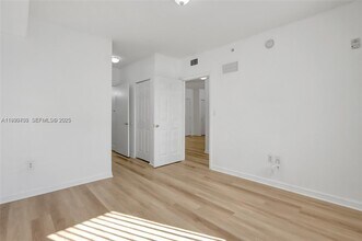 11050 SW 196th St in Miami, FL - Building Photo - Building Photo