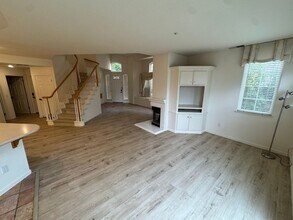 5630 Highcrest Ct in Pleasanton, CA - Building Photo - Building Photo