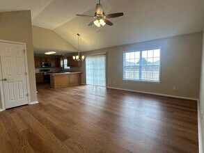 4434 W Normal St in Springfield, MO - Building Photo - Building Photo