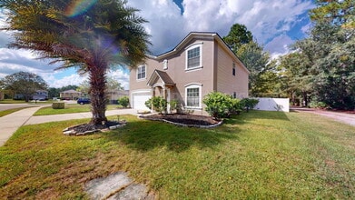 5000 Magnolia Valley Dr in Jacksonville, FL - Building Photo - Building Photo