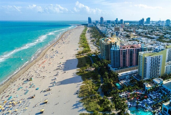 property at 17050 N Bay Rd