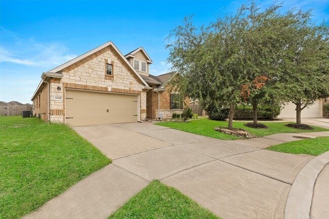 20335 Weeping Pine Way
